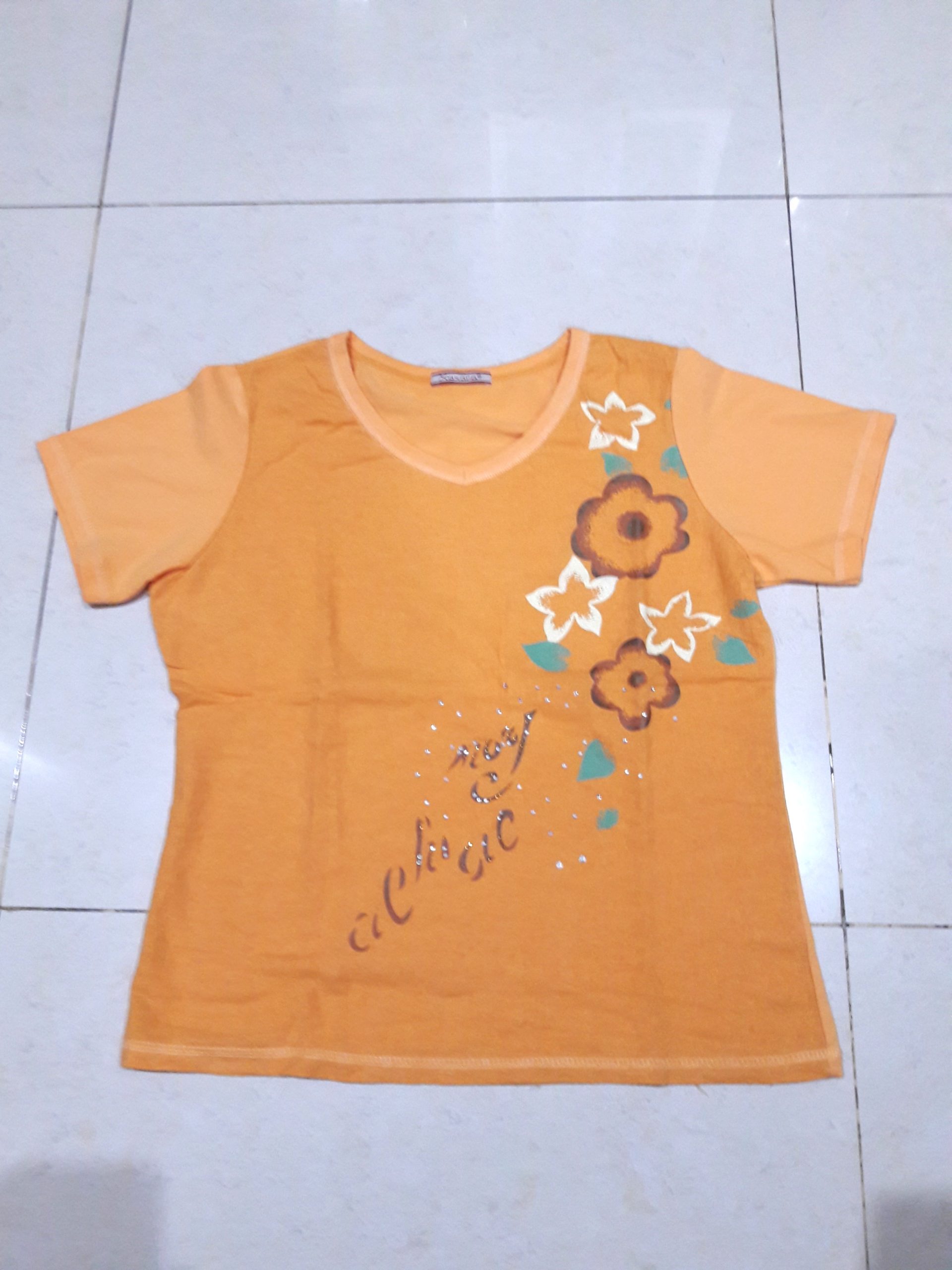Kaos Sablon Floral Pattern
