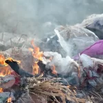 Anggapan plastik sebagai “hal biasa”