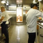 Pengelolaan Kebersihan Area Masak Konsisten Teratur