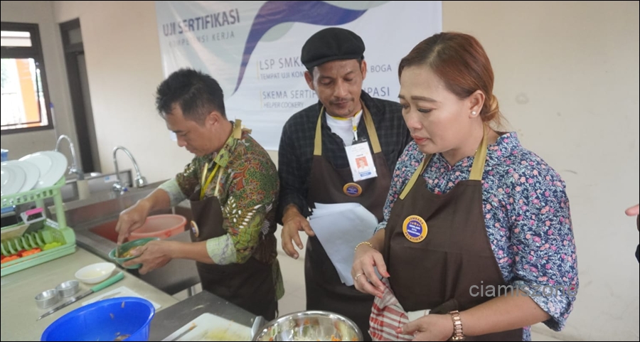 Pelatihan Pengolahan Bahan Segar Higienis Profesional