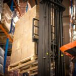 keuntungan menggunakan hand stacker