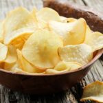 proses membuat keripik singkong